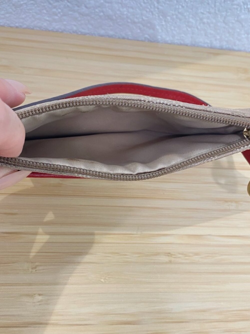 Coach Tan Dotted Op Art Wristlet with Red Leather Trim - Y2K Vintage - Picture 8 of 9